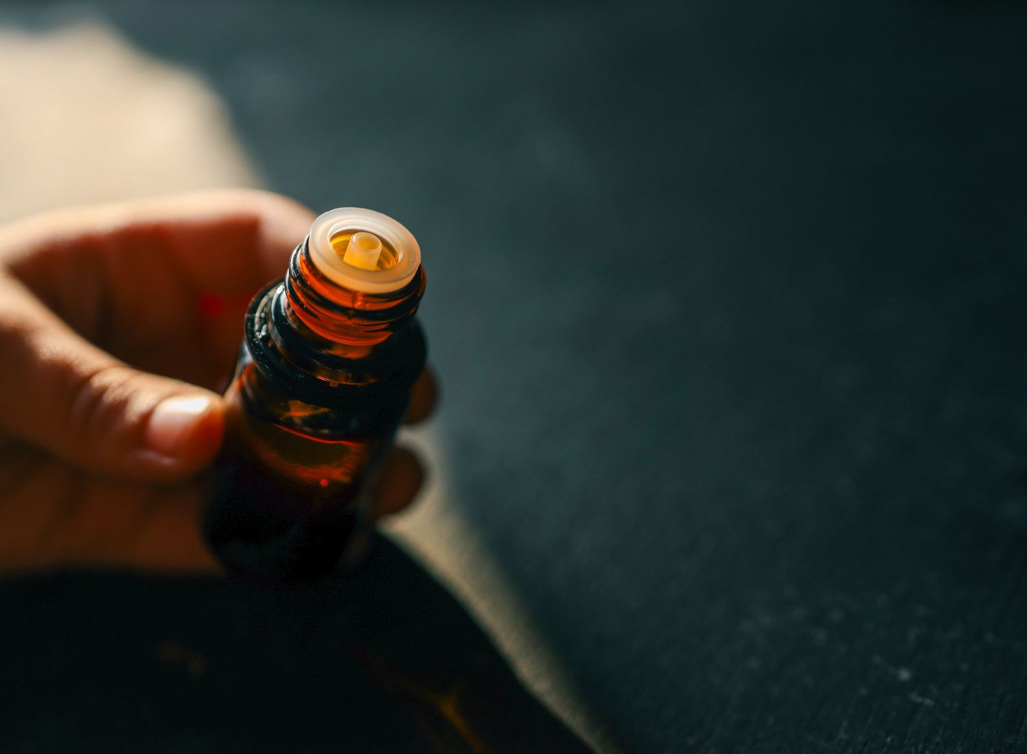 クロモジ,黒文字,精油,通販