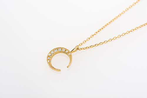 ダイヤモンドネックレス,ゴールドネックレス,ダイヤモンド,月,ムーン,K18,セレクトショップ,通販