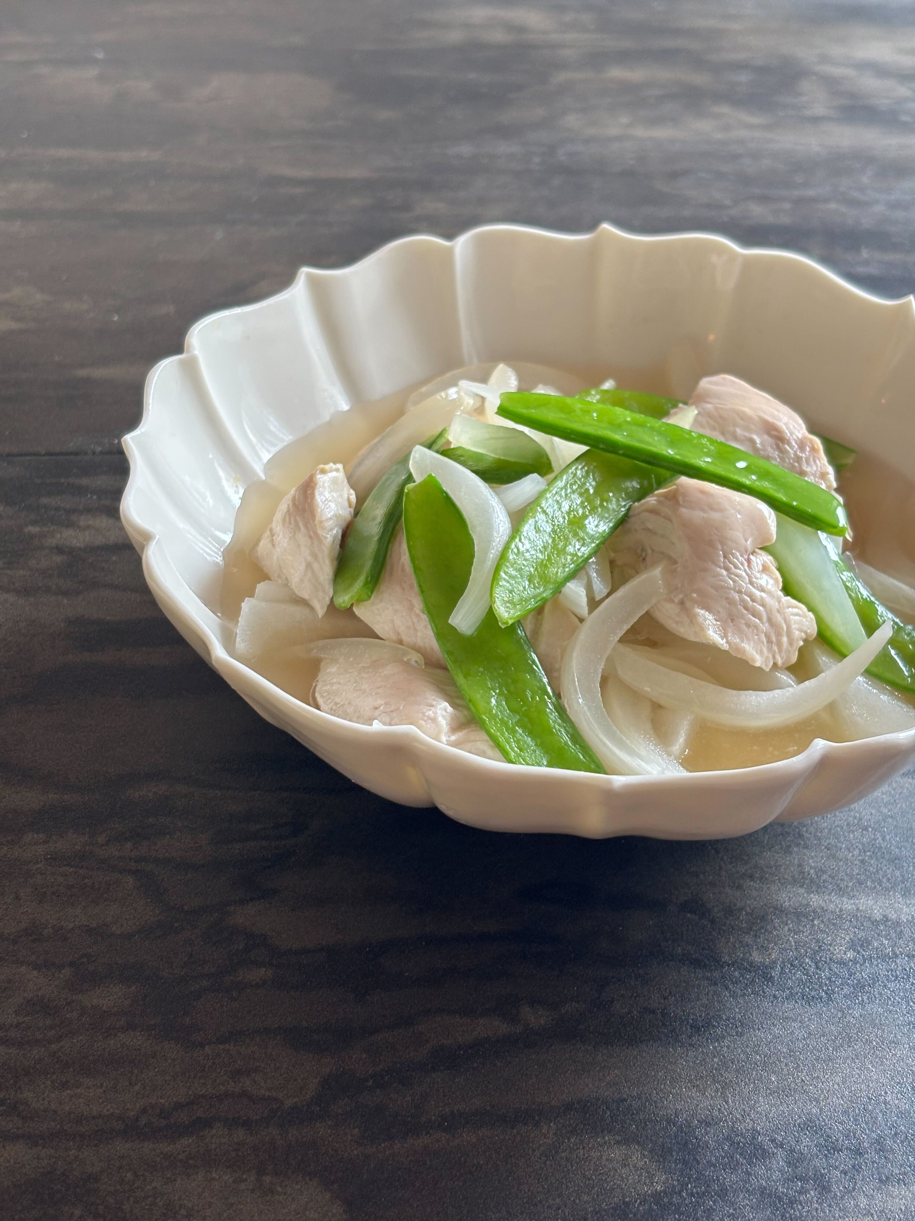 鶏むね肉と春野菜の白だし煮（ほんのりとろみ仕立て）